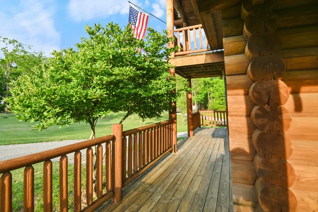 131 Bluff Line Drive Mcminnville TN 37110