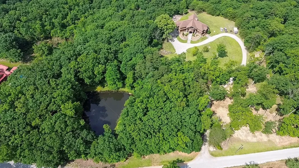 131 Bluff Line Drive Mcminnville TN 37110