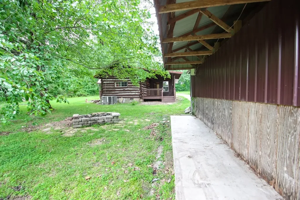 210 Kingwood Drive Sparta TN 38583