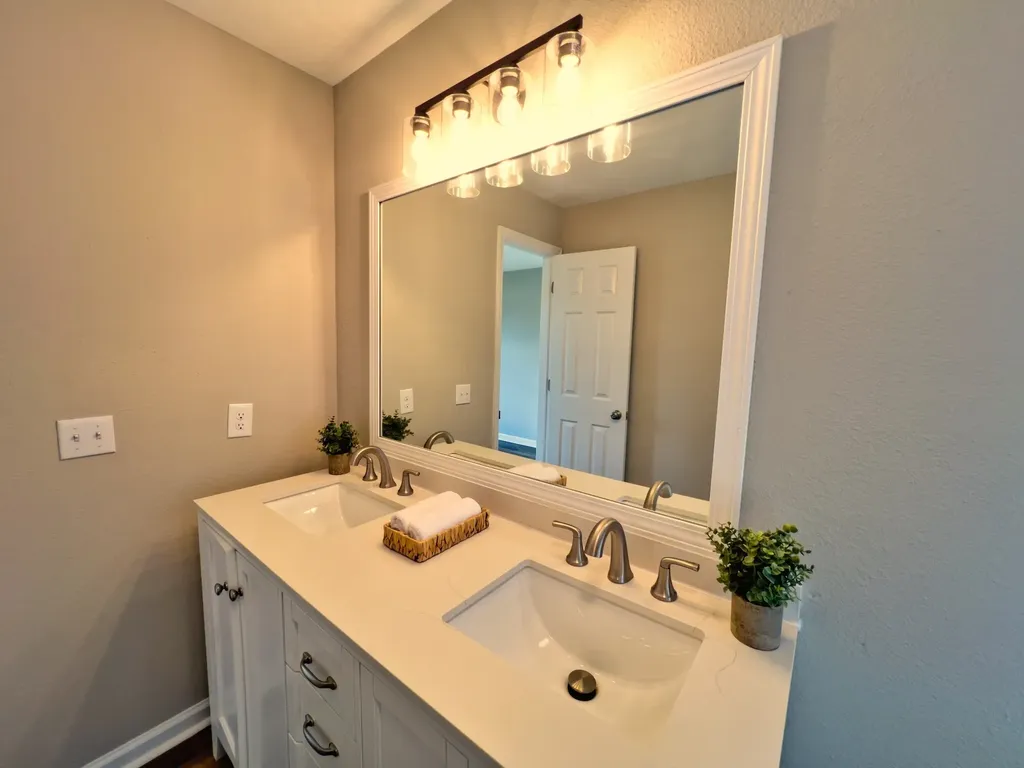 314 Hidden Valley Circle Mcminnville TN 37110