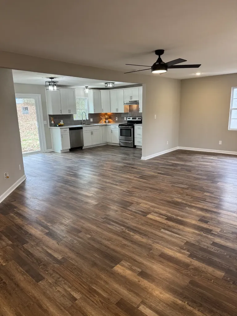 314 Hidden Valley Circle Mcminnville TN 37110
