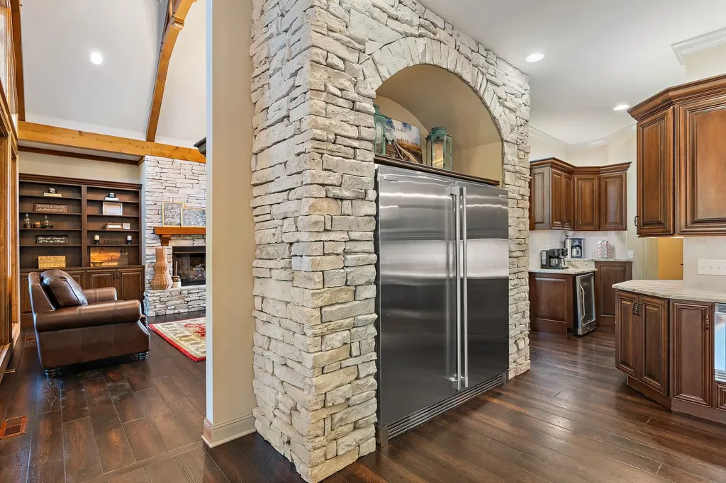6704 Highway 52, W Lafayette TN 37083