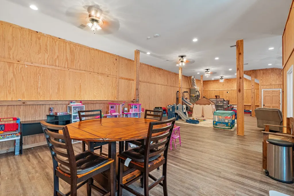 6704 Highway 52, W Lafayette TN 37083