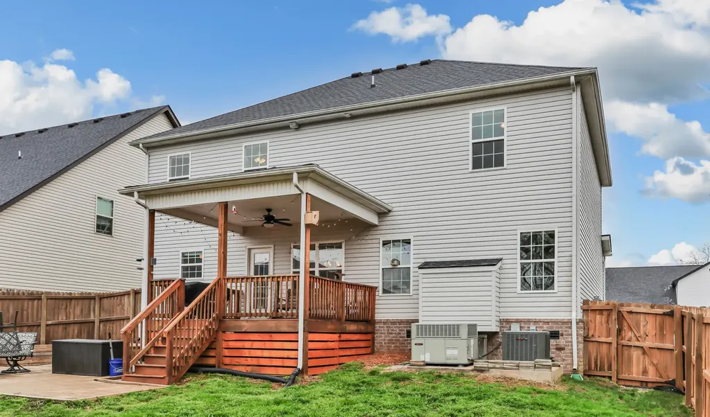 1322 Dan Brown Drive Clarksville TN 37042