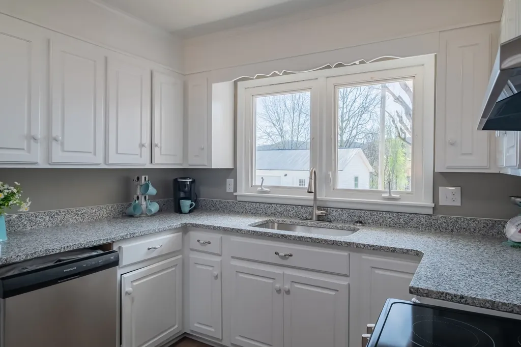 968 Spencer Road Rock Island TN 38581