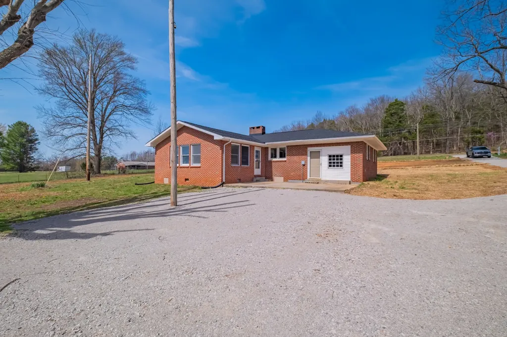 968 Spencer Road Rock Island TN 38581
