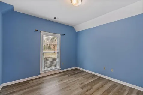 8863 Toth Cove Cordova TN 38016