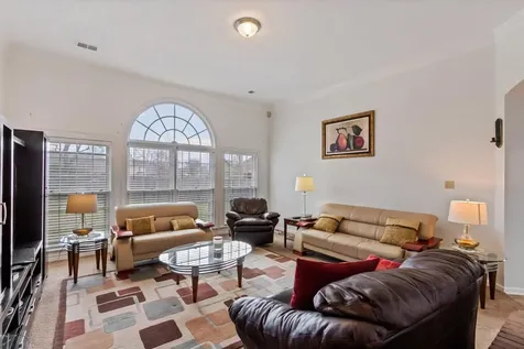 8863 Toth Cove Cordova TN 38016