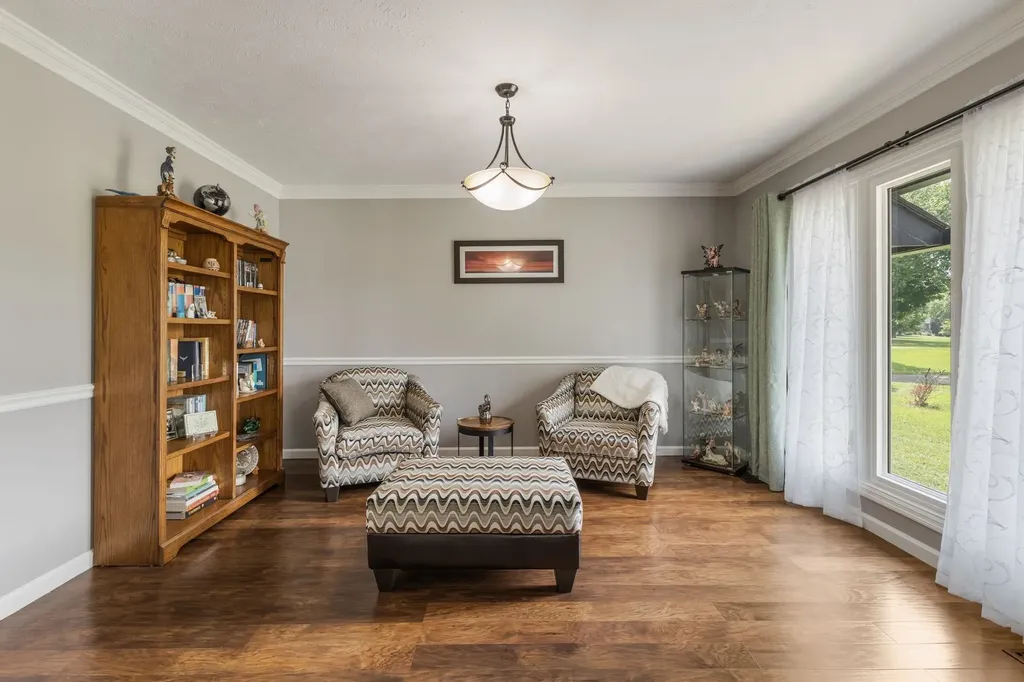 1025 Claremont Drive Columbia TN 38401
