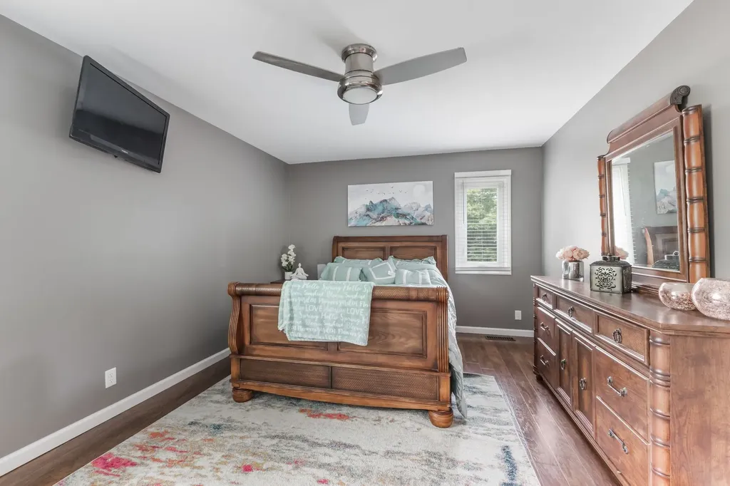 1025 Claremont Drive Columbia TN 38401