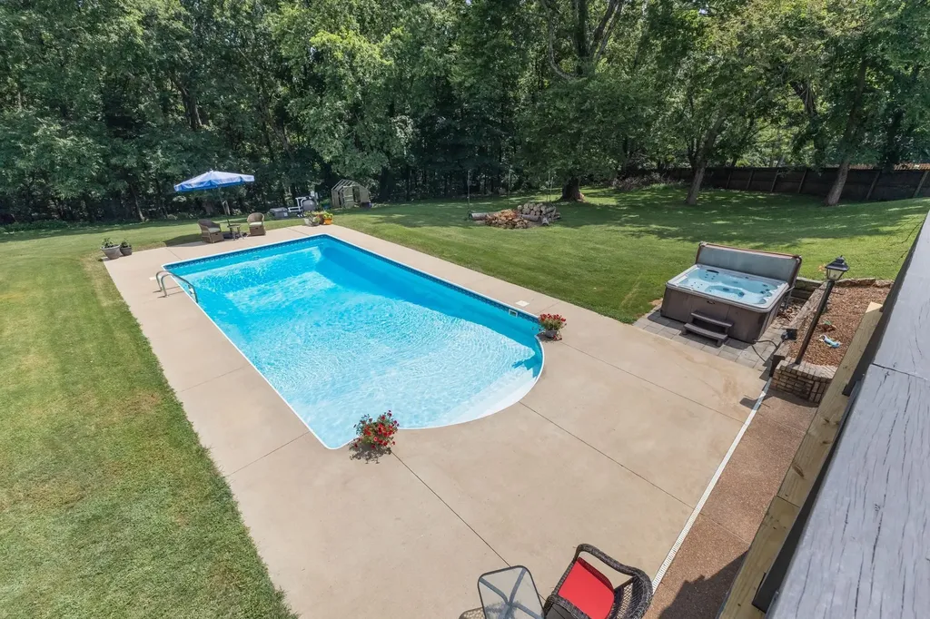 1025 Claremont Drive Columbia TN 38401