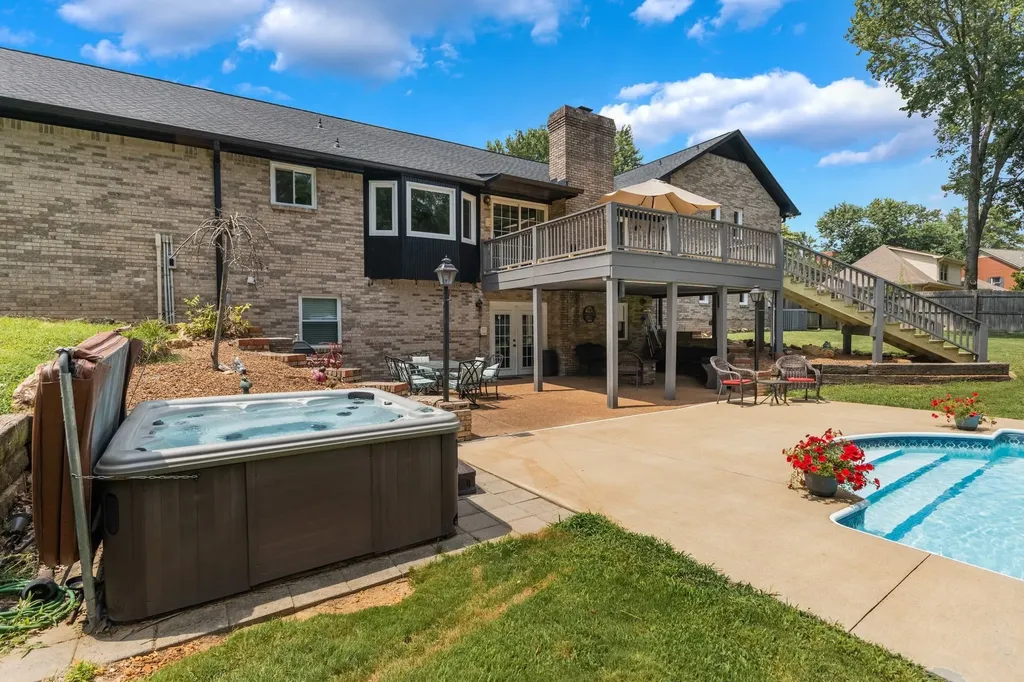 1025 Claremont Drive Columbia TN 38401