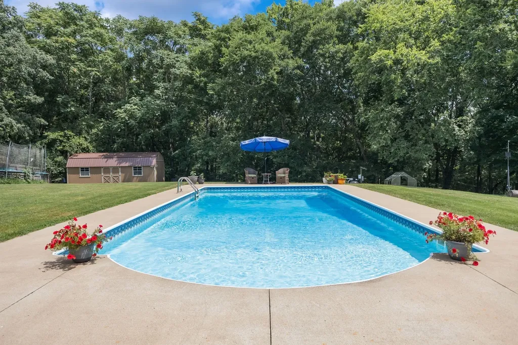 1025 Claremont Drive Columbia TN 38401