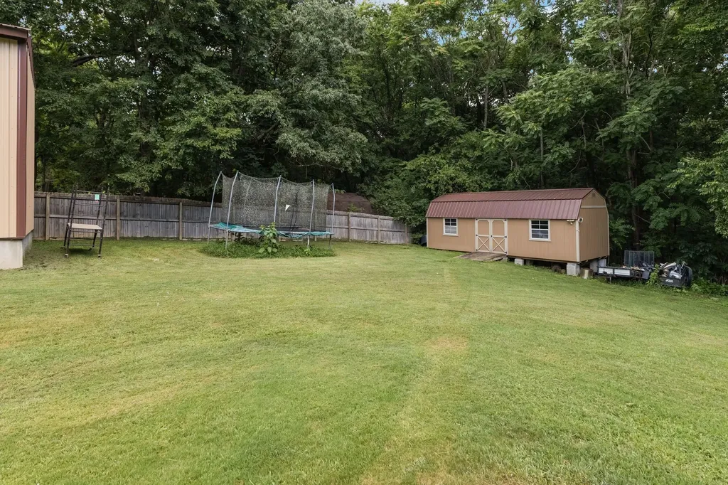 1025 Claremont Drive Columbia TN 38401