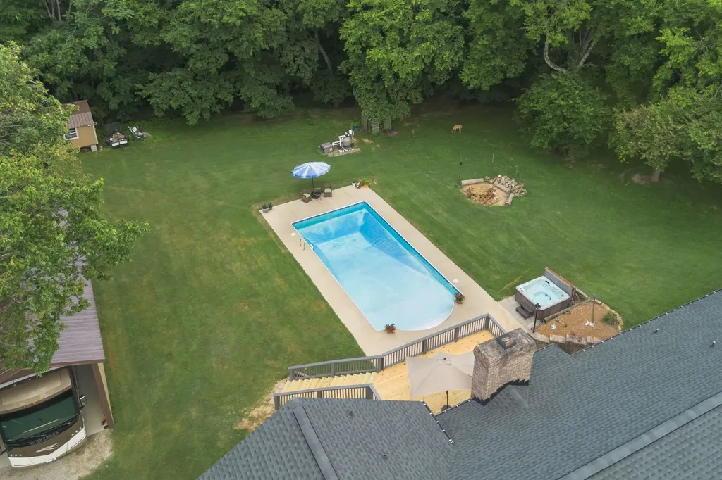 1025 Claremont Drive Columbia TN 38401