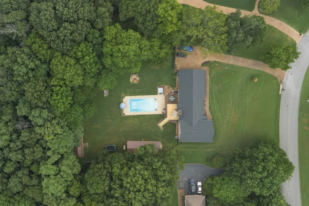 1025 Claremont Drive Columbia TN 38401