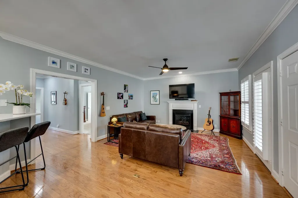 1377 Liberty Pike Franklin TN 37067