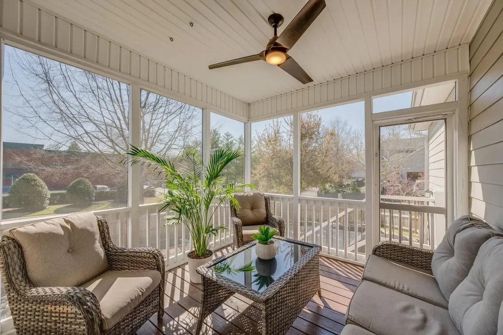 1377 Liberty Pike Franklin TN 37067