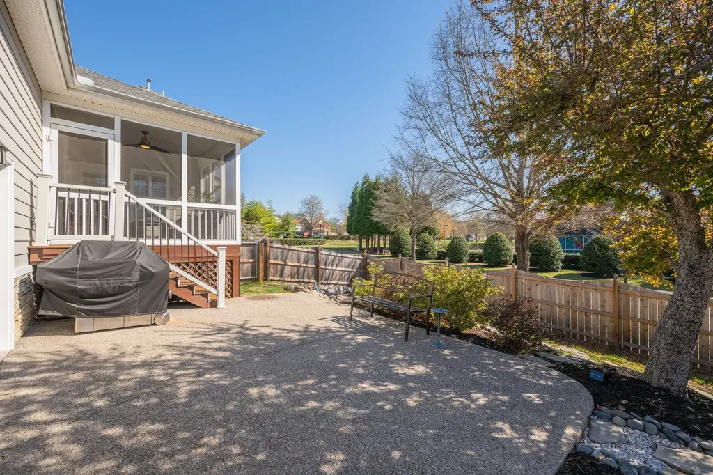 1377 Liberty Pike Franklin TN 37067