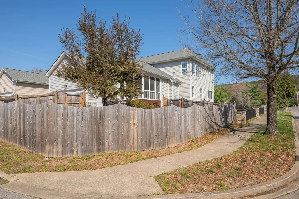1377 Liberty Pike Franklin TN 37067