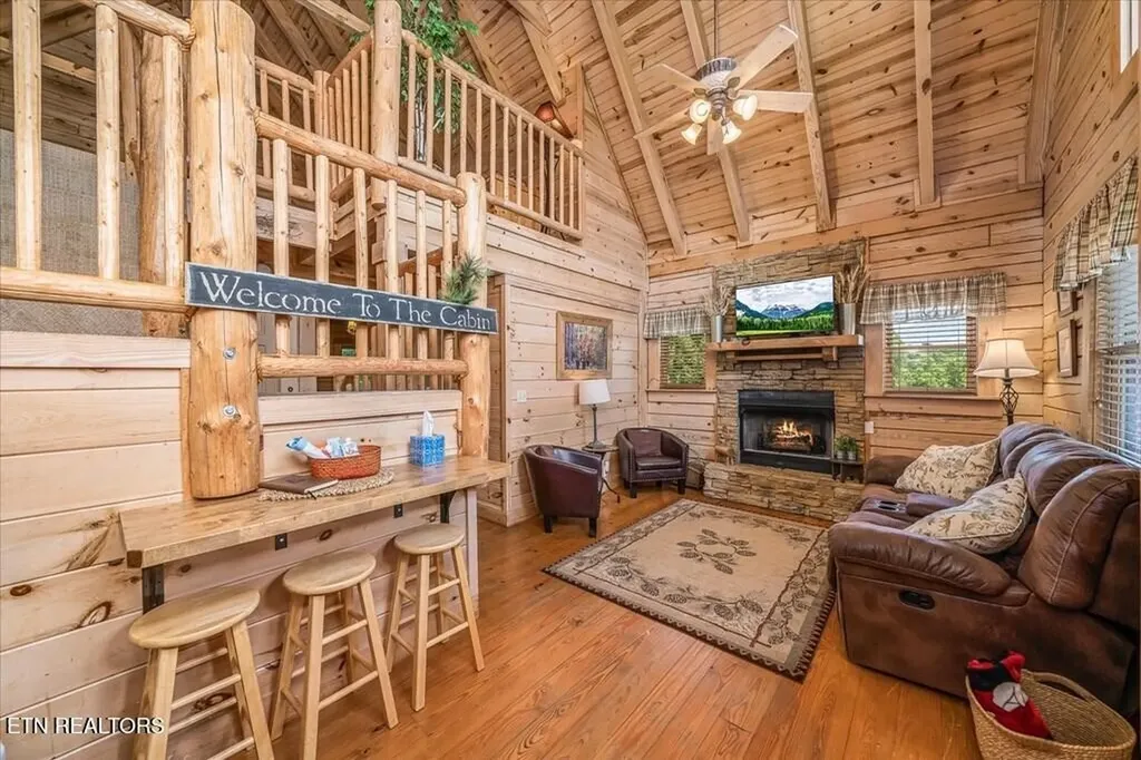 101 Meadow View Lane Spencer TN 38585