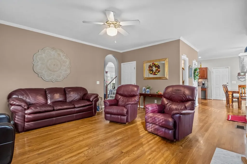 465 Harpeth Meadows Drive Kingston Springs TN 37082