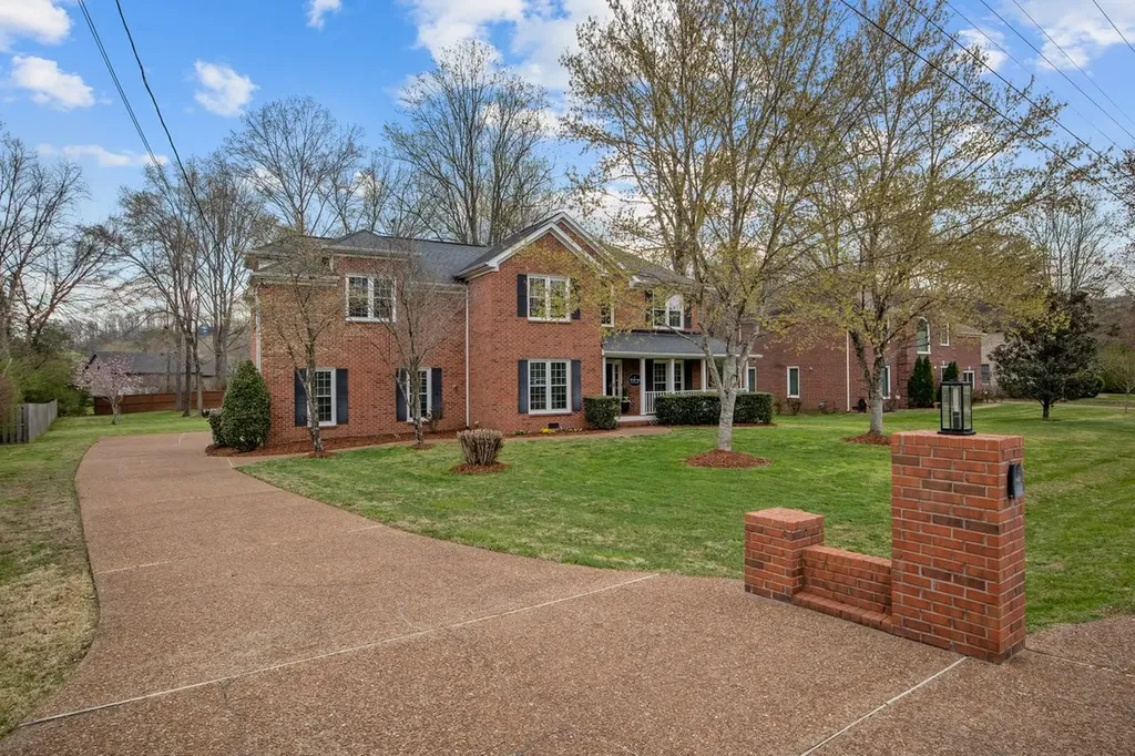 465 Harpeth Meadows Drive Kingston Springs TN 37082