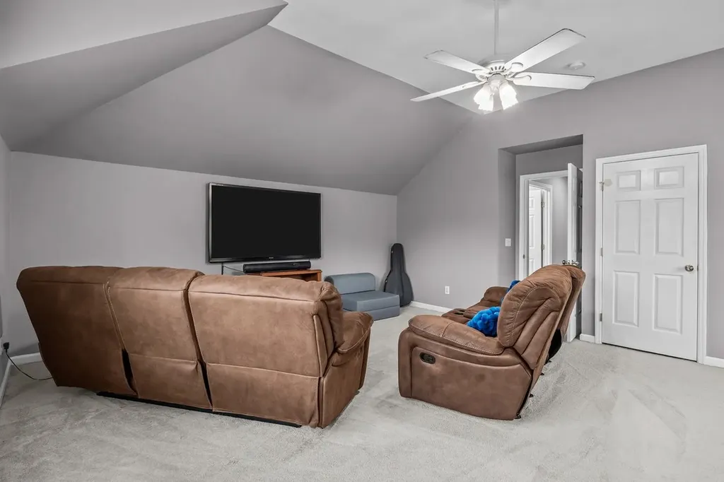 465 Harpeth Meadows Drive Kingston Springs TN 37082