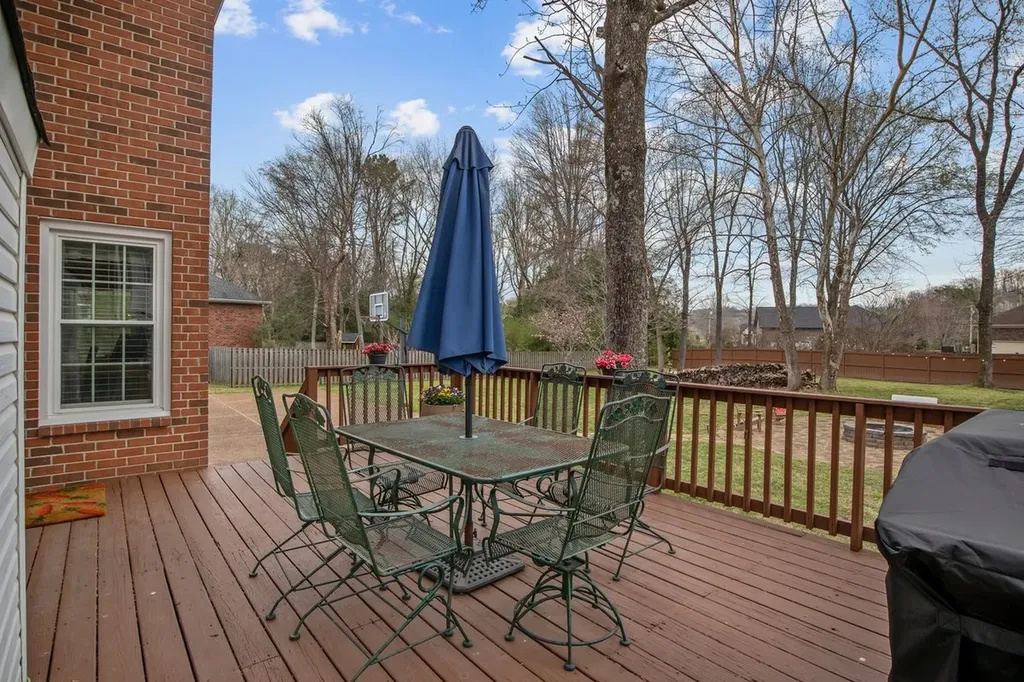 465 Harpeth Meadows Drive Kingston Springs TN 37082