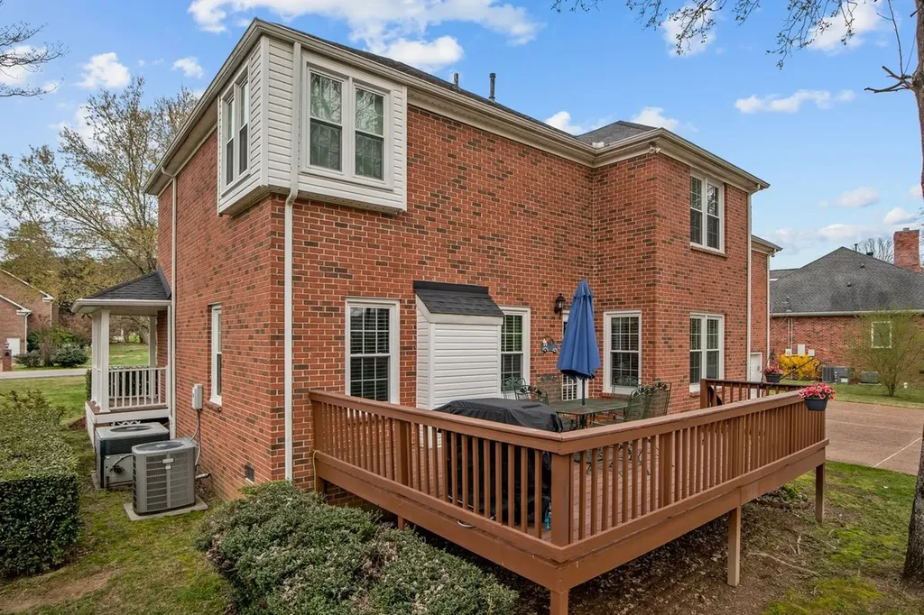 465 Harpeth Meadows Drive Kingston Springs TN 37082