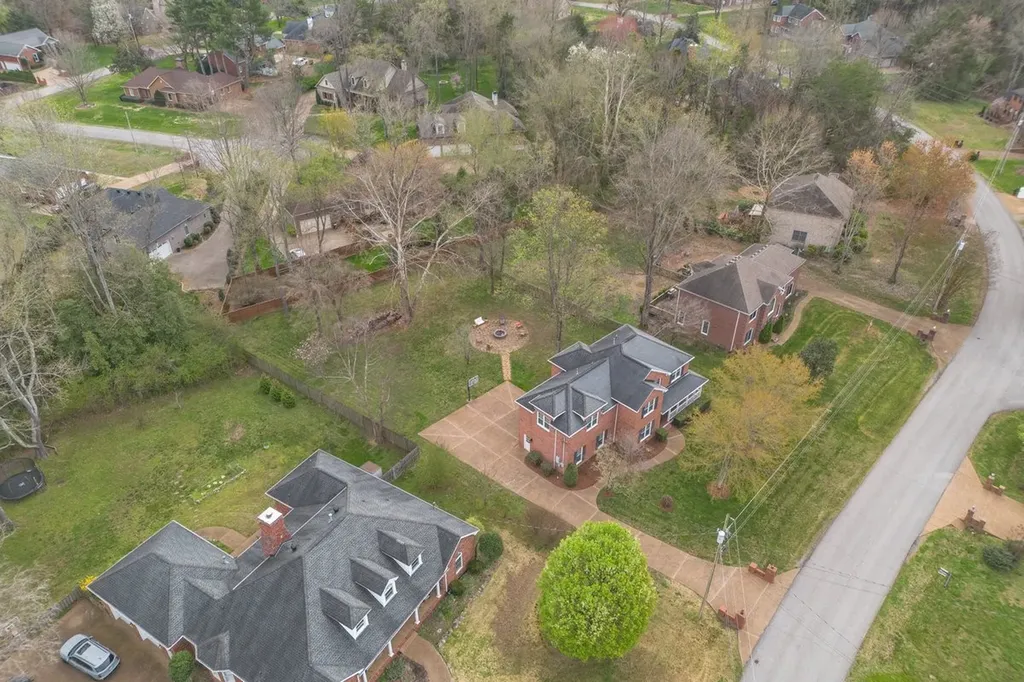 465 Harpeth Meadows Drive Kingston Springs TN 37082