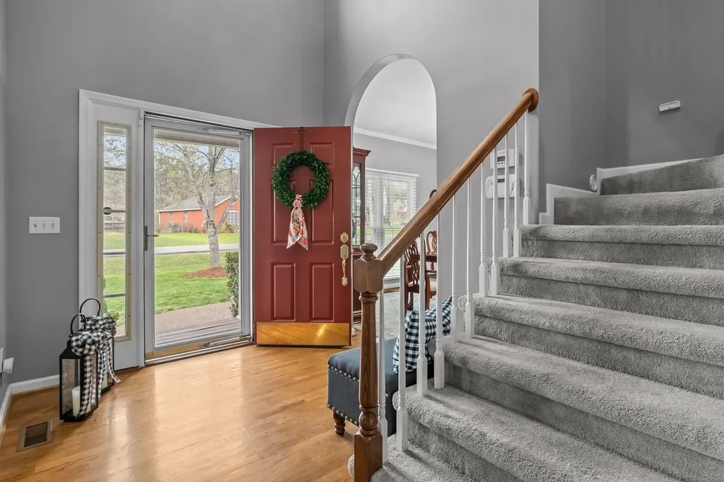 465 Harpeth Meadows Drive Kingston Springs TN 37082