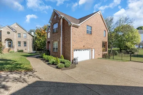 104 Portsmouth Cove Brentwood TN 37027