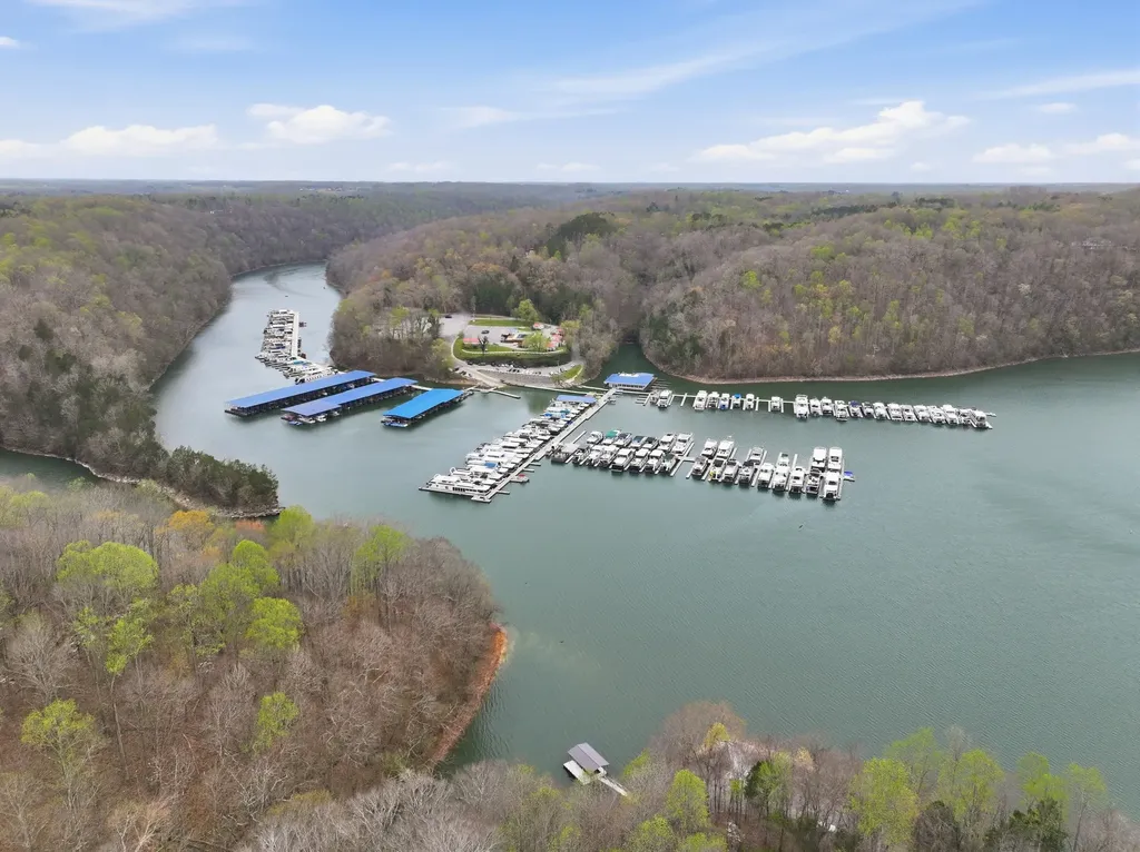 716 Still Point Road Smithville TN 37166
