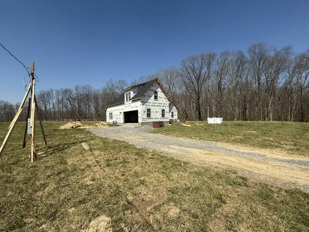 434 Dorsch Road Manchester TN 37355