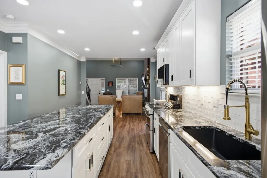 1871 Brentwood Pointe Franklin TN 37067