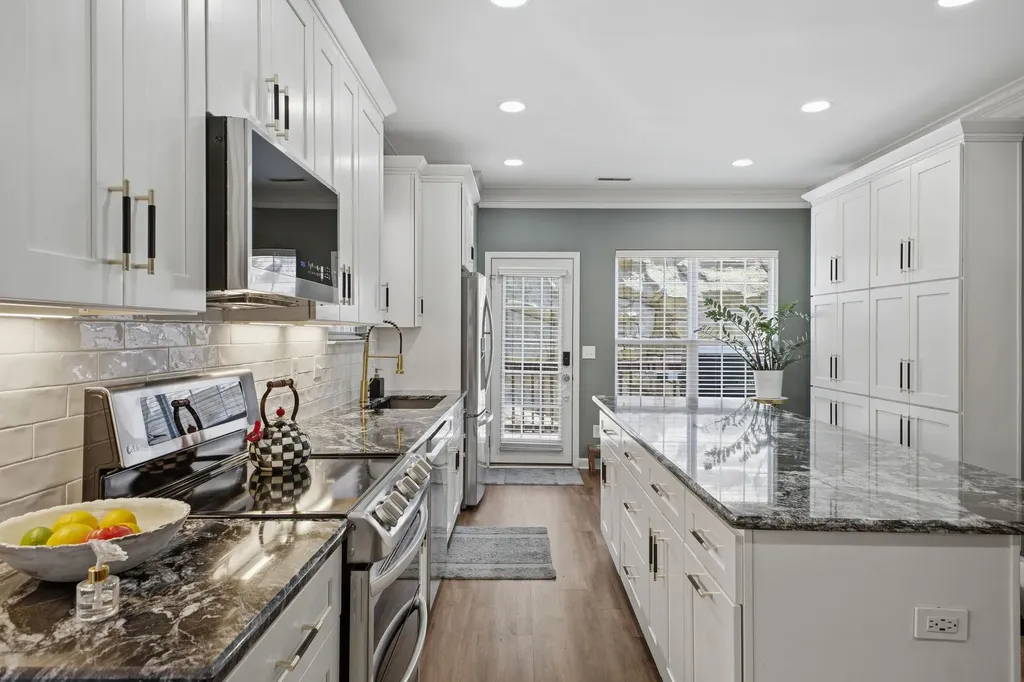 1871 Brentwood Pointe Franklin TN 37067