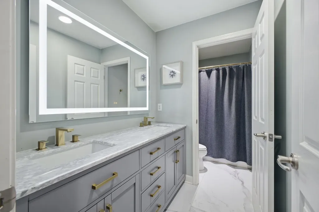 1871 Brentwood Pointe Franklin TN 37067