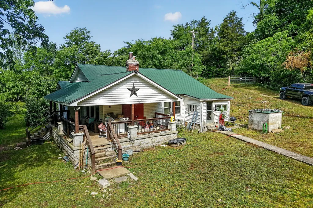 3754 Alexandria To Dismal Road Liberty TN 37095
