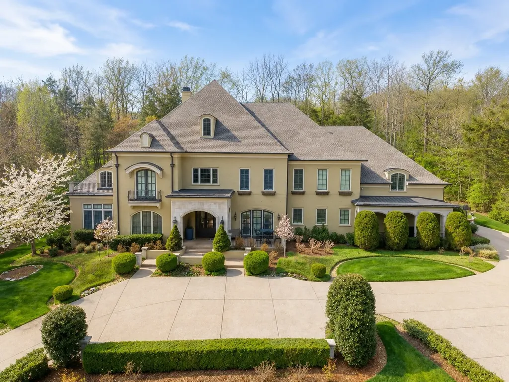 1606 Whispering Hills Drive Franklin TN 37069