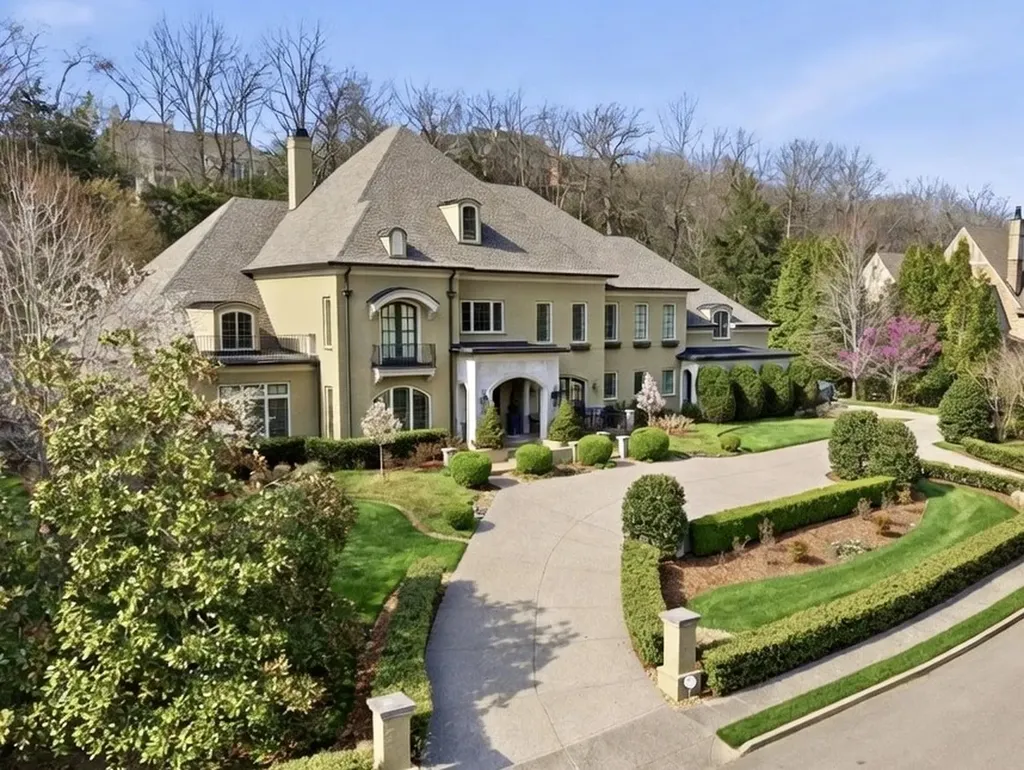 1606 Whispering Hills Drive Franklin TN 37069