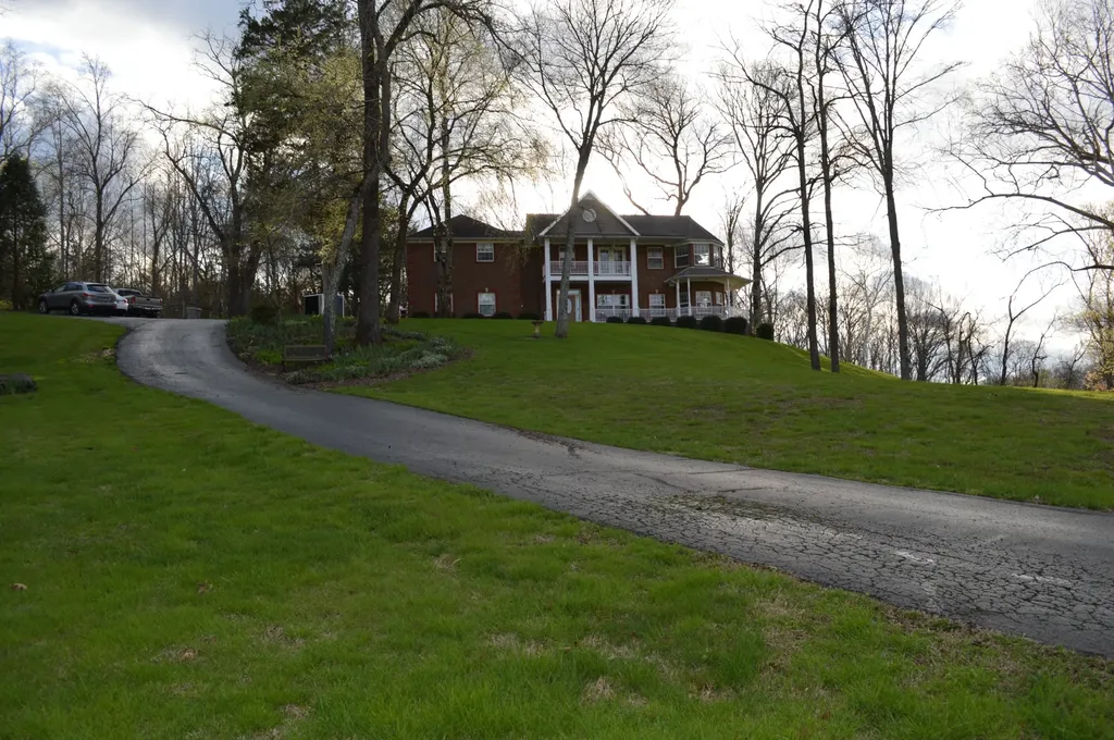 508 Katelyn Dr, S Spring Hill TN 37174