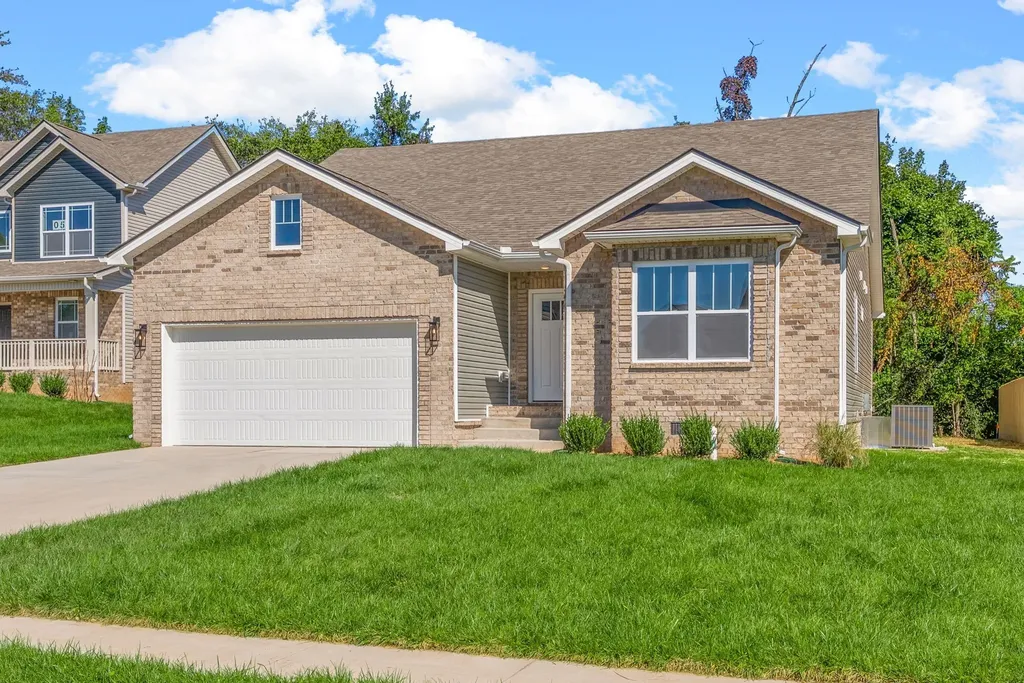 618 Chatsworth Drive Clarksville TN 37042