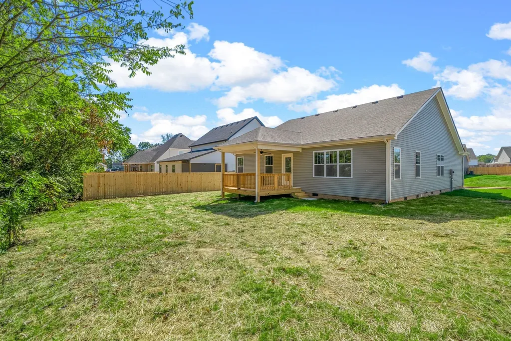 618 Chatsworth Drive Clarksville TN 37042