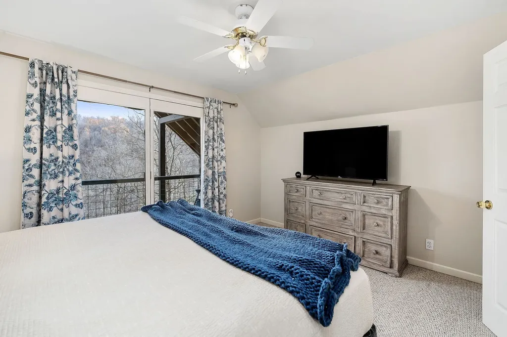 1337 Lakeside Drive Smithville TN 37166