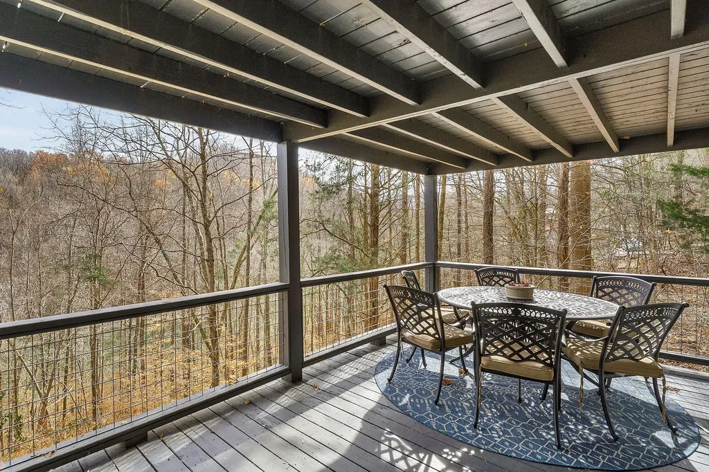 1337 Lakeside Drive Smithville TN 37166