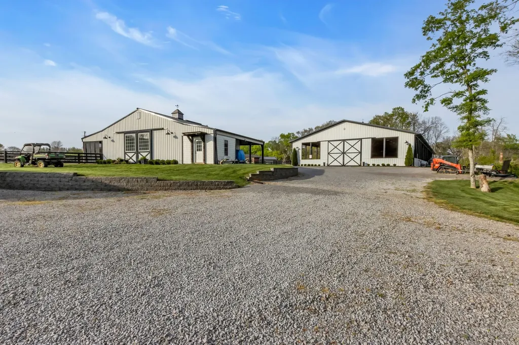 6314 Mcdaniel Road College Grove TN 37046