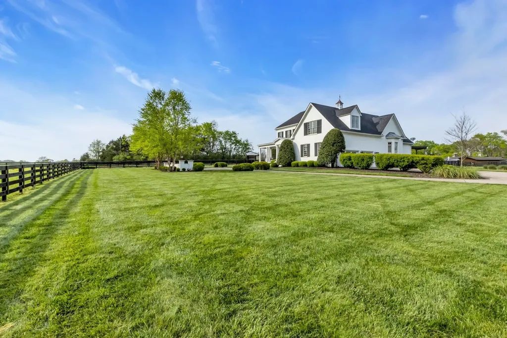 6314 Mcdaniel Road College Grove TN 37046
