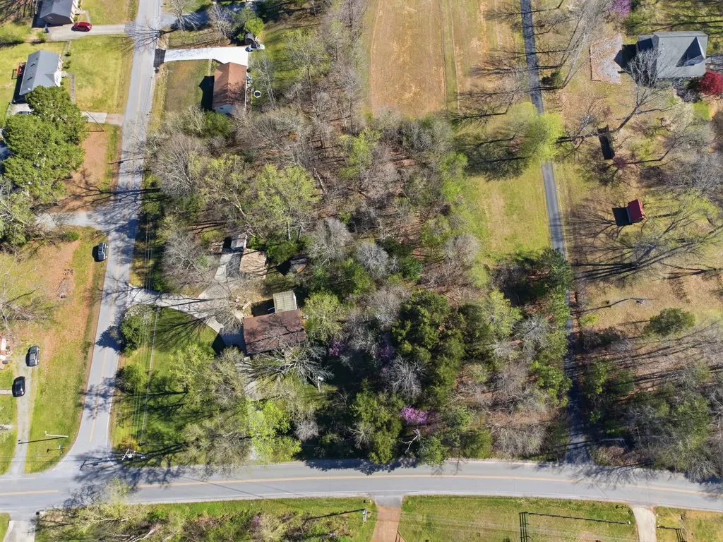 1315 Gratton Road Clarksville TN 37043