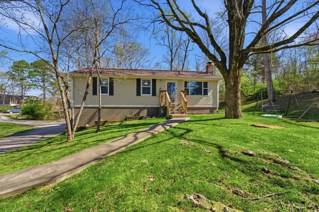 1315 Gratton Road Clarksville TN 37043